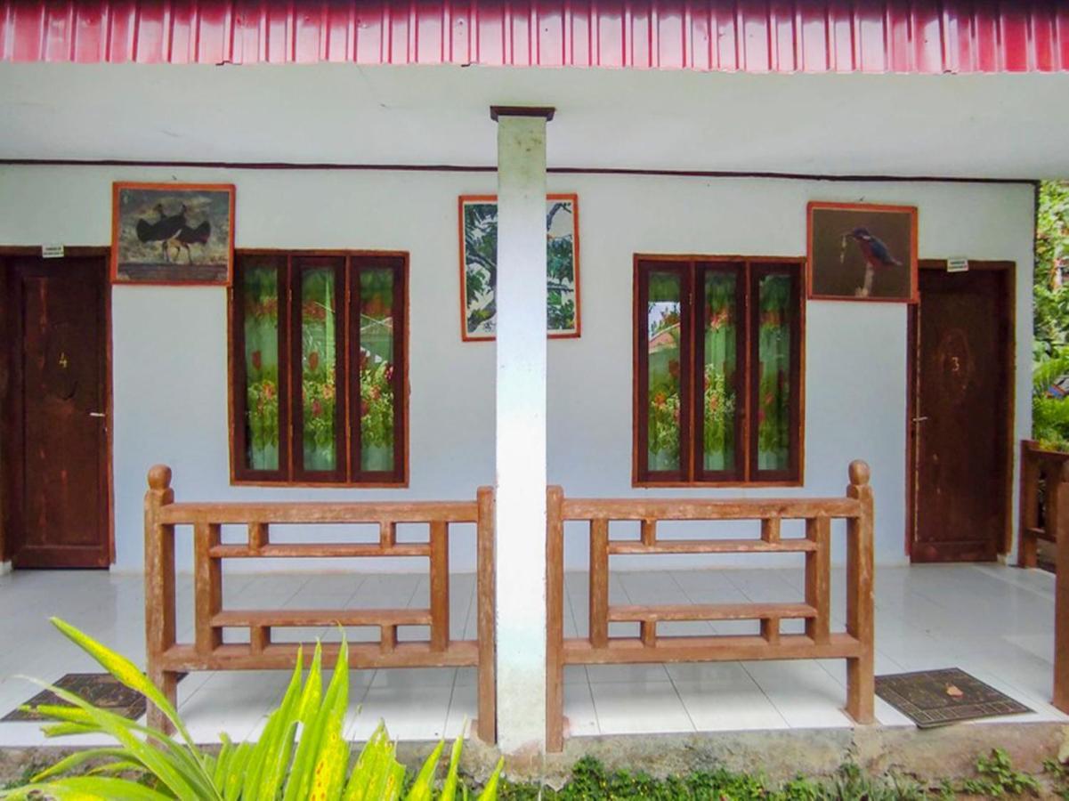 Oyo 90988 Tangkoko Jungle Homestay Rinondoran Bagian luar foto