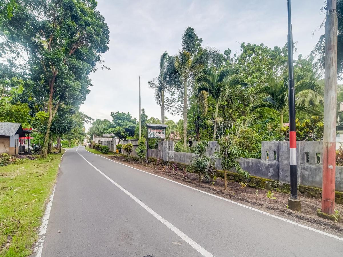Oyo 90988 Tangkoko Jungle Homestay Rinondoran Bagian luar foto